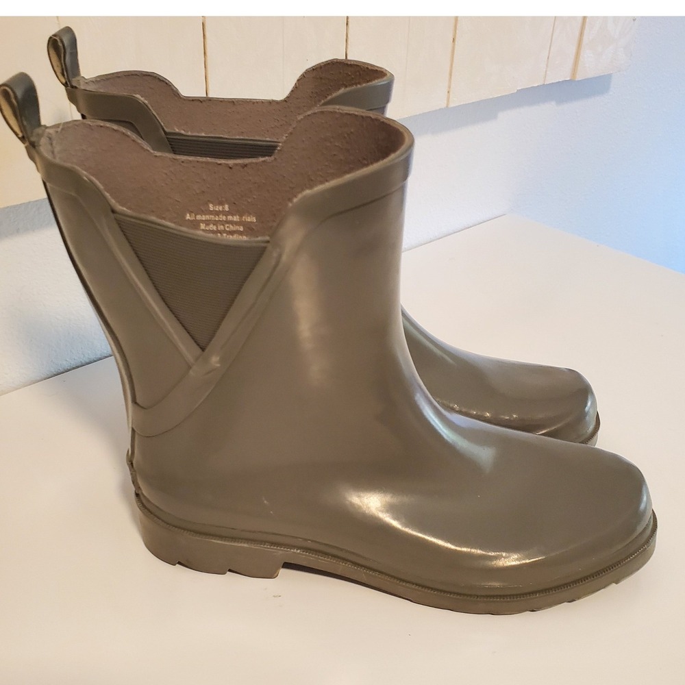 Womens Ankle Rain Boots Olive Green Glossy Waterproof Size 8 Northside